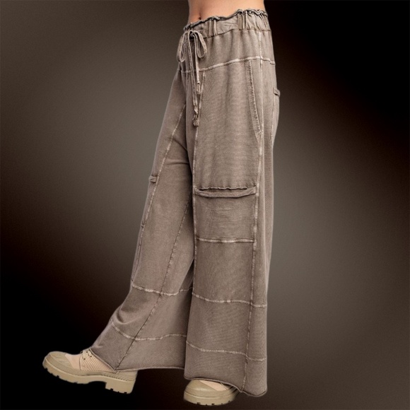 EASEL "Select Comfort" Premium Mineral Washed Wide Leg Pants Raw Hem Seam Detail - Picture 11 of 16